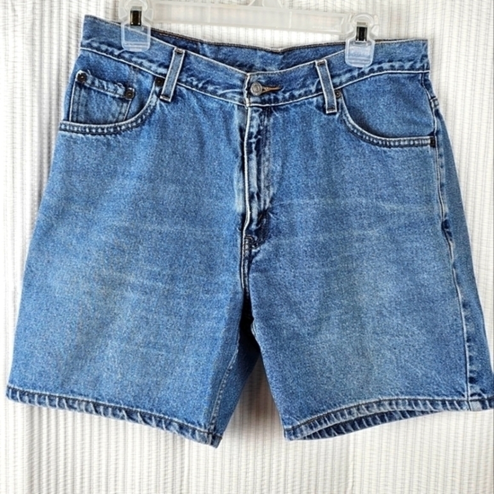 Levi's Vintage Denim Blue Jean Shorts  USA Made Classic‎ High Rise